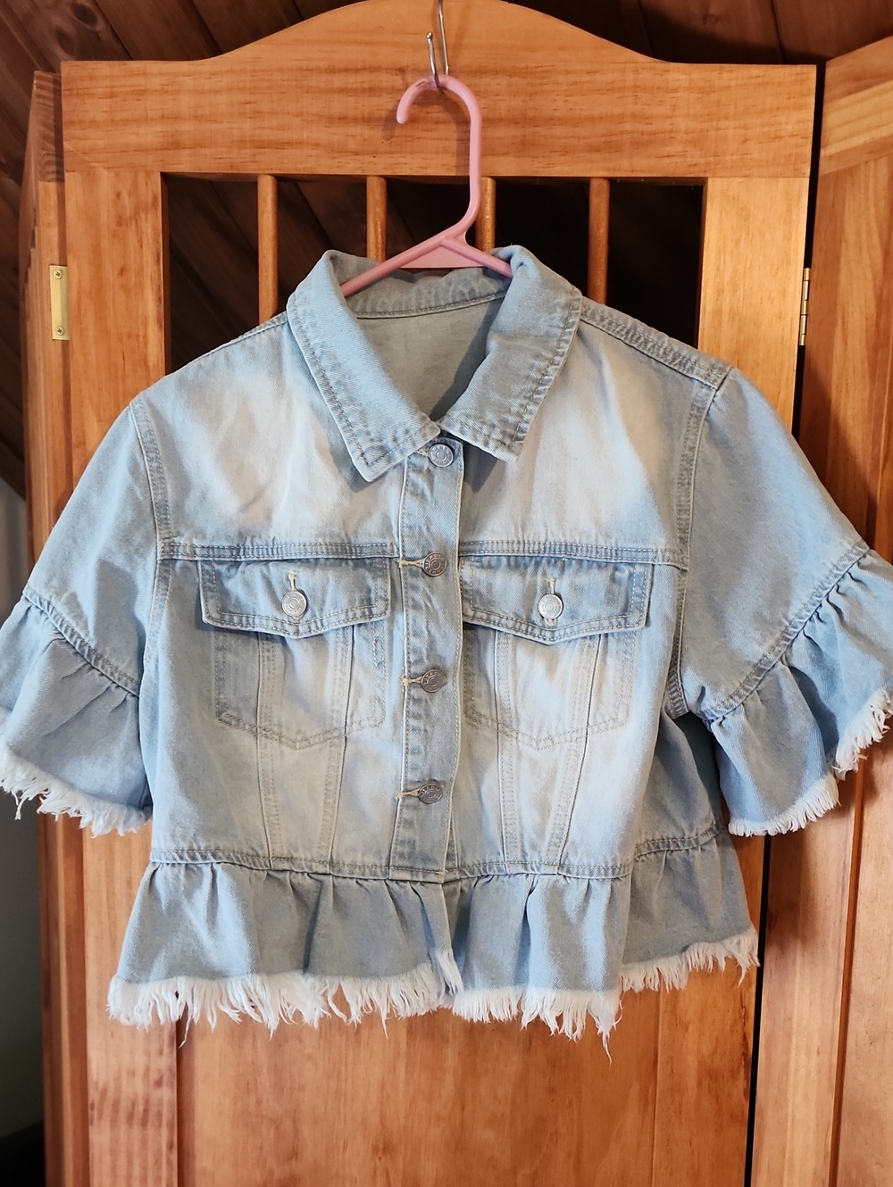 SHEIN Light Blue Ruffle Hem Denim Button-Up Jacket